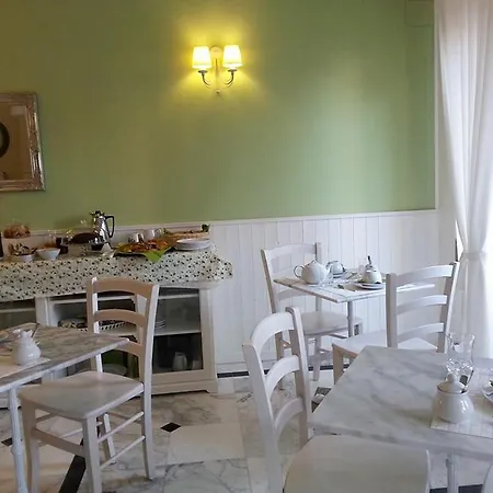 Floreo Alojamento de Acomodação e Pequeno-almoço Roma