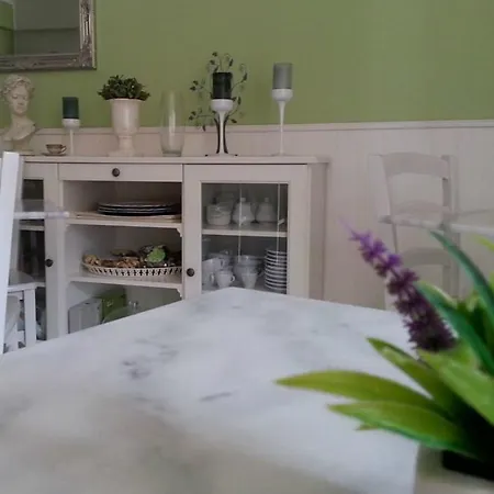 Floreo Bed & Breakfast 4*