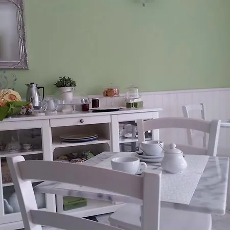 Alojamento de Acomodação e Pequeno-almoço Floreo Roma